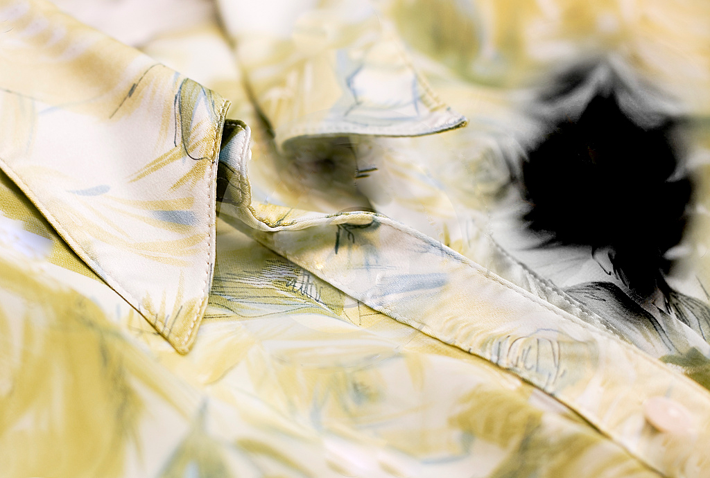 How To Remove Tea Stains from Clothes of Silk Fabric